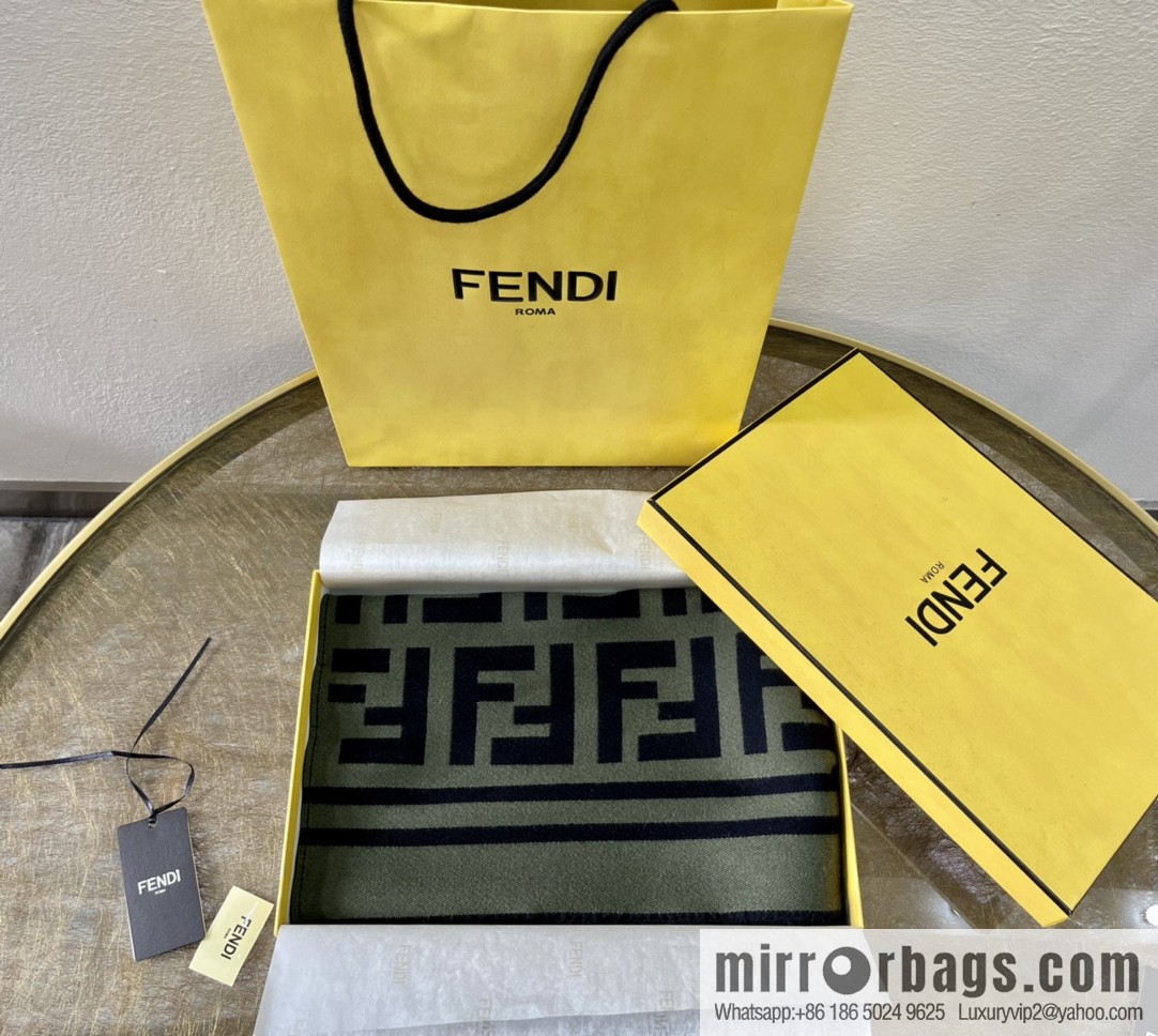 FENDI Fendi Classic Double F Logo Scarf FXS424A3Q1F0ZPQ