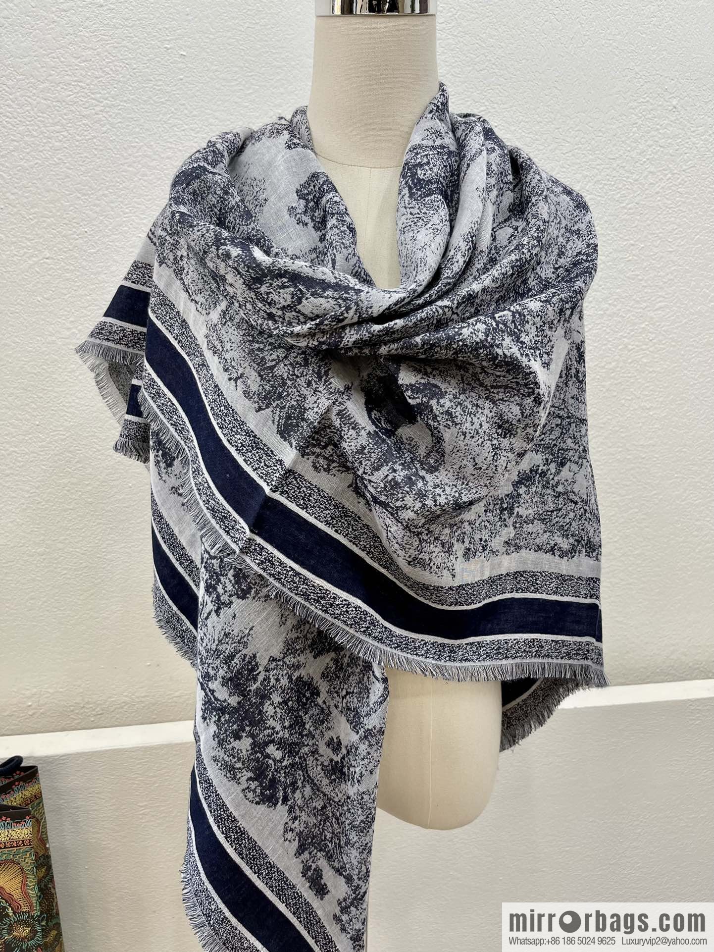 Dior Jungle Jacquard Blended Shawl 14JOU140I142_C583