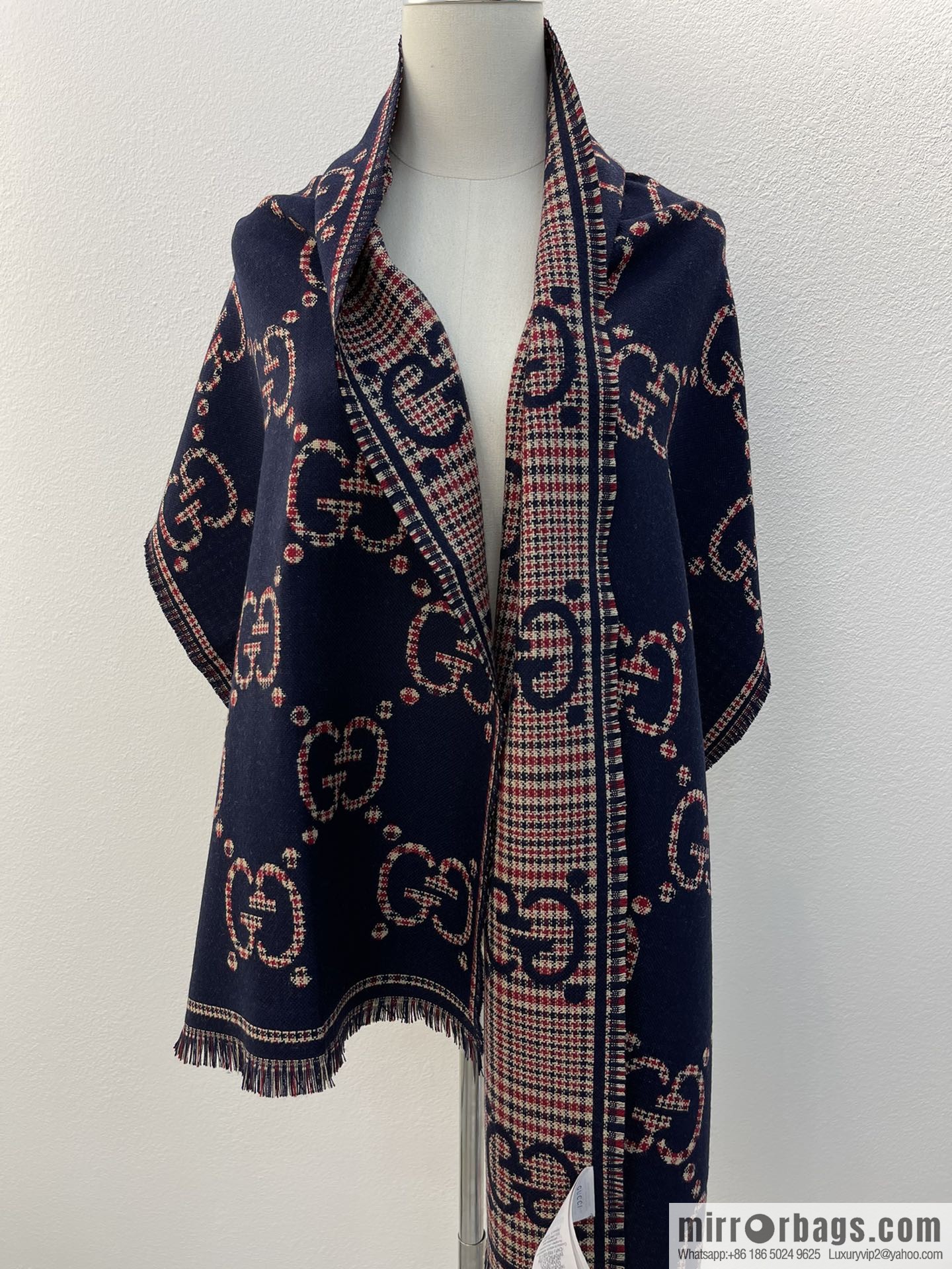 GUCCI Gucci Classic GG pattern 100% wool long towel