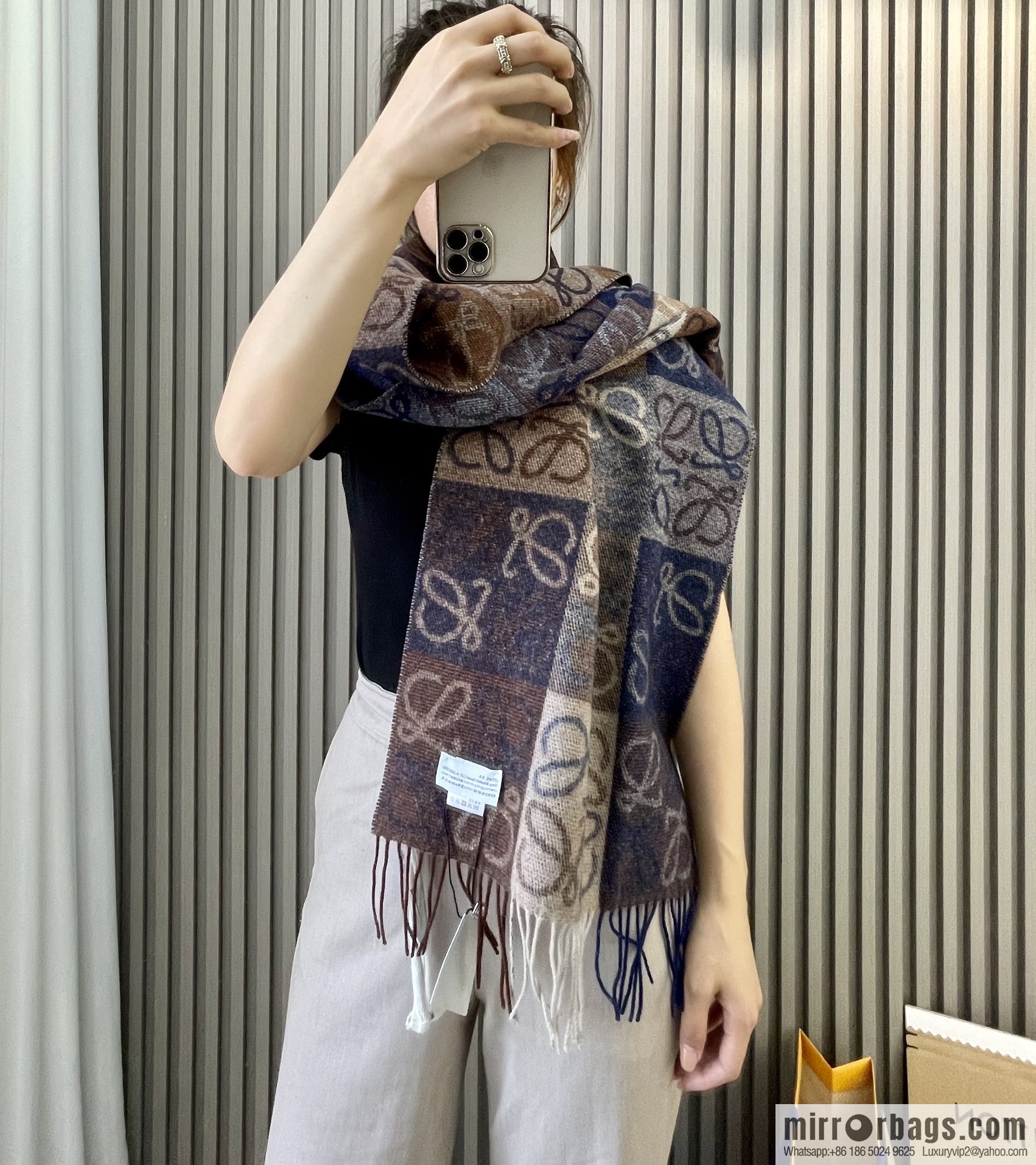 LOEWE 90% wool + 10% cashmere Anagram presbyopia scarf