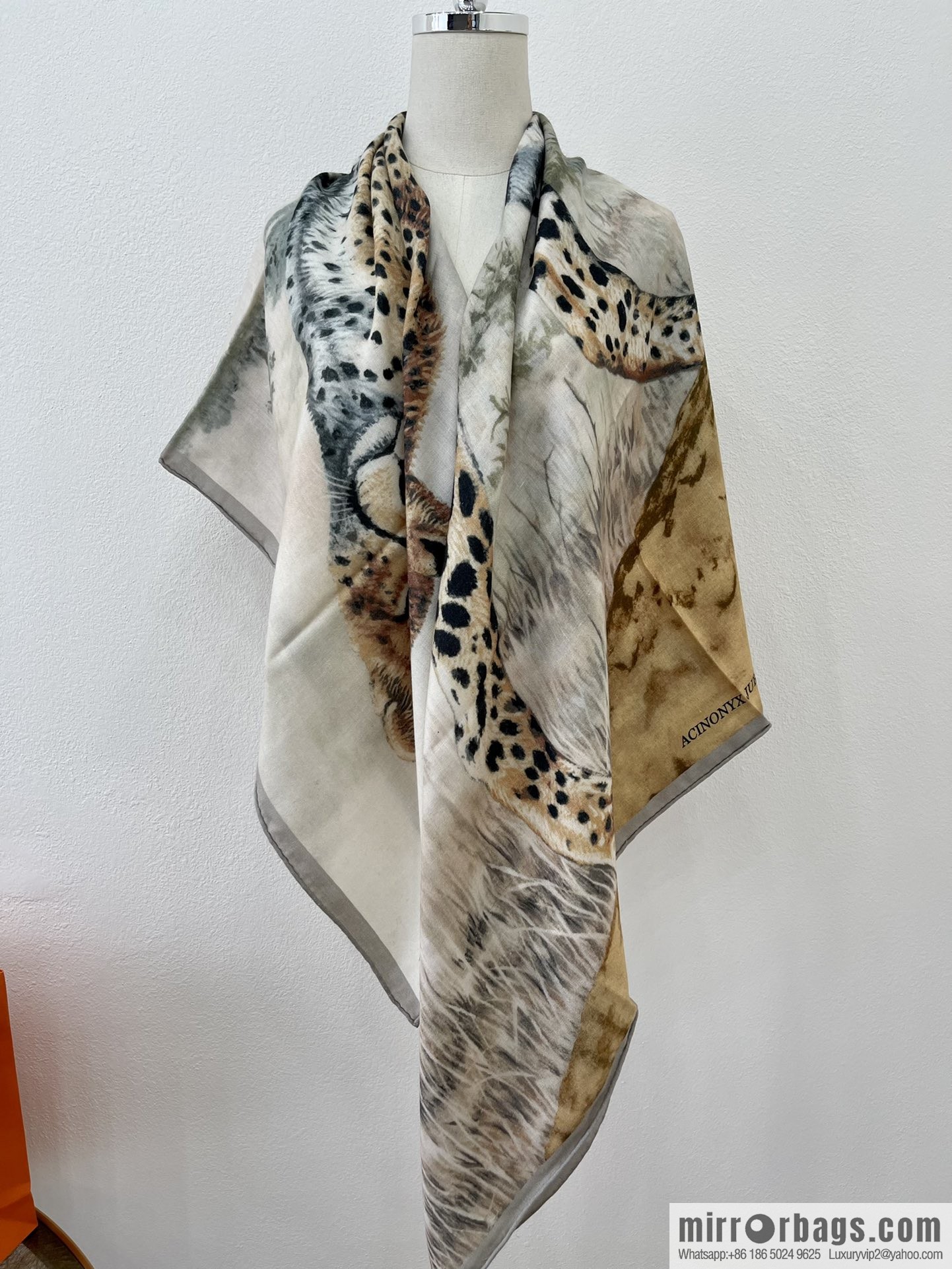 Hermes Handmade curled cashmere and silk blend shawl