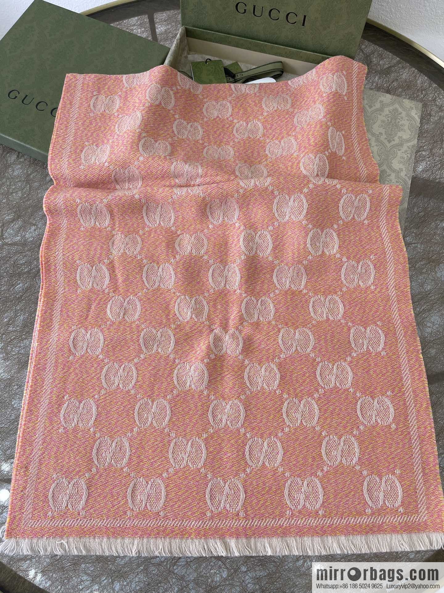 GUCCI Gucci Double G Letter Interwoven Pattern 100% Wool Double Sided Scarf 627011