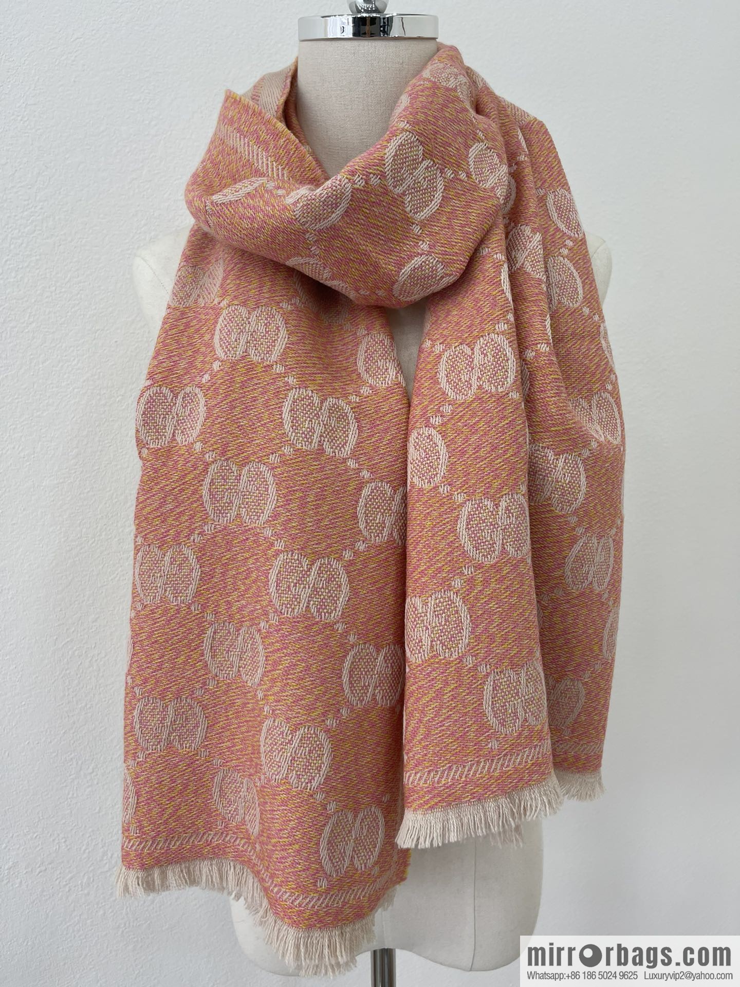 GUCCI Gucci Double G Letter Interwoven Pattern 100% Wool Double Sided Scarf 627011