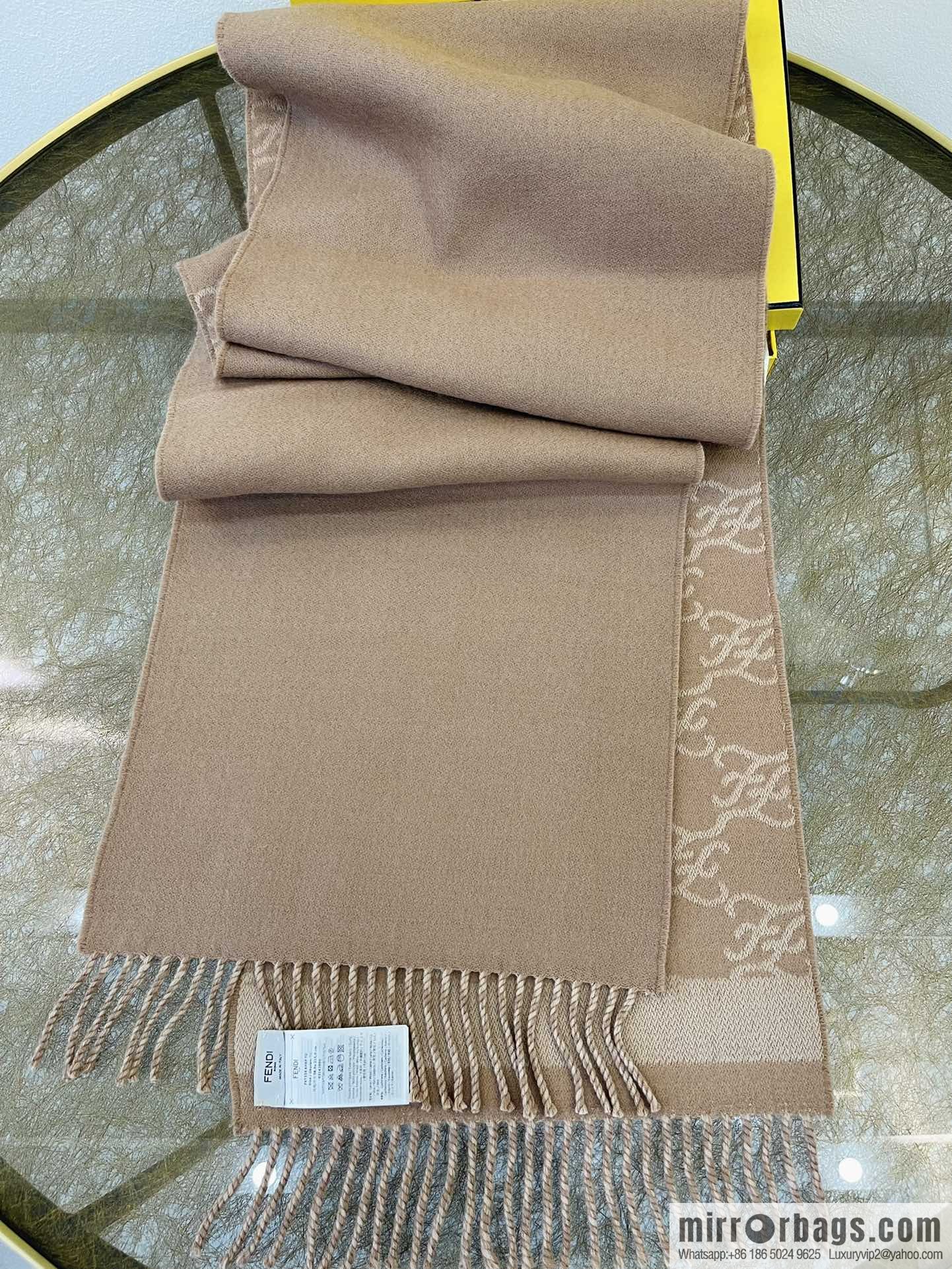 FENDI Fendi's new double-sided scarf