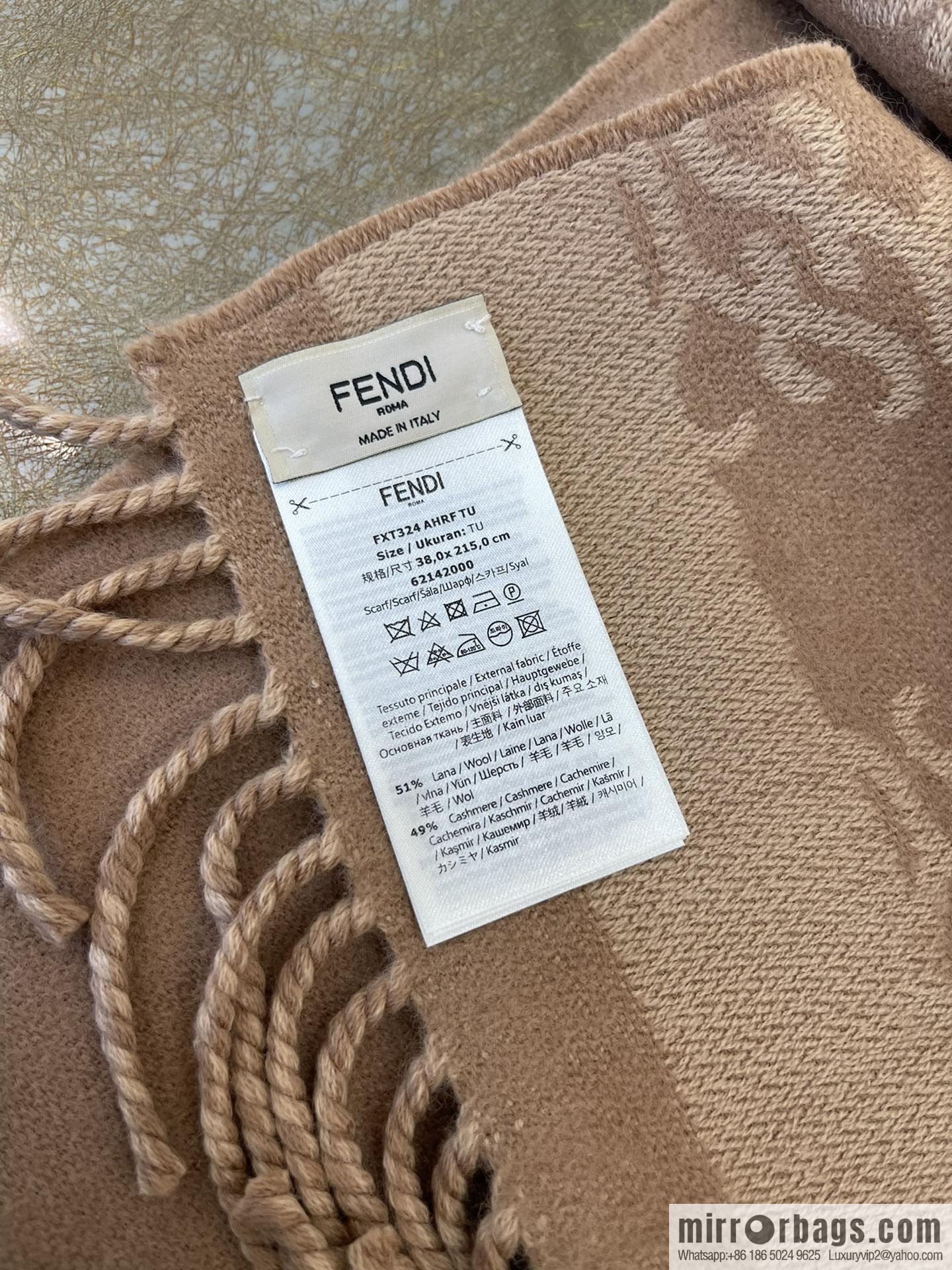 FENDI Fendi's new double-sided scarf