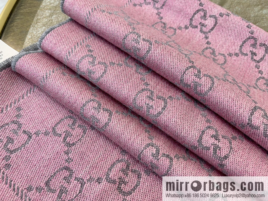 GUCCI Gucci GG Jacquard pattern knitted wool scarf 133483