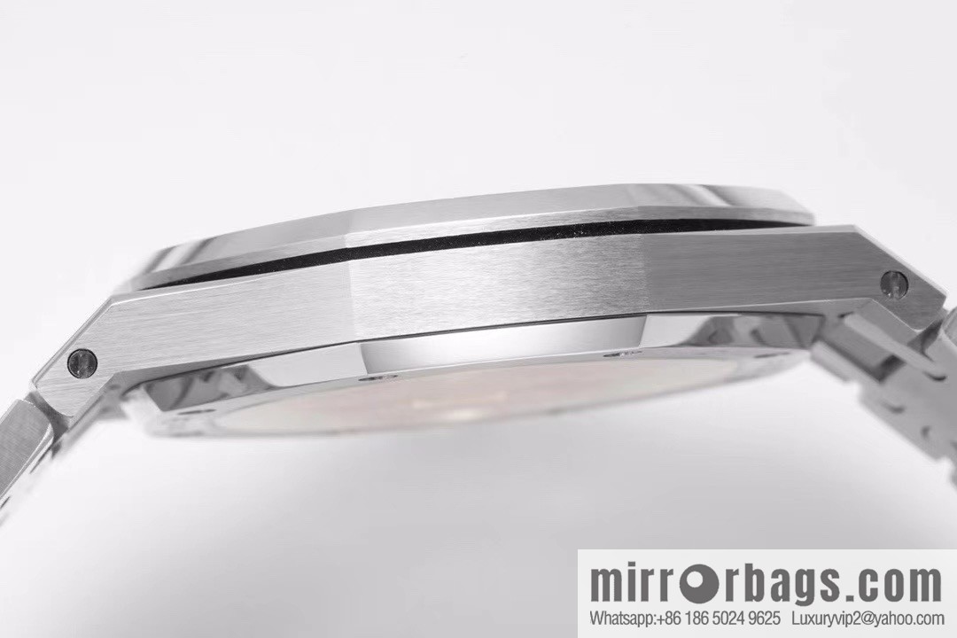 Royal Oak 15202 watch size 39mm super two-pin mechanical movement, sapphire crystal glass mirror, original Cal.2121 automatic movement