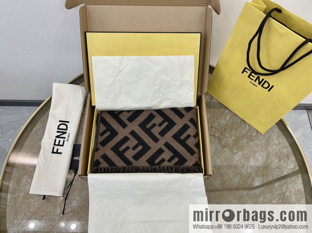 FENDI Fendi Classic FF Logo Cashmere Scarf FXT260