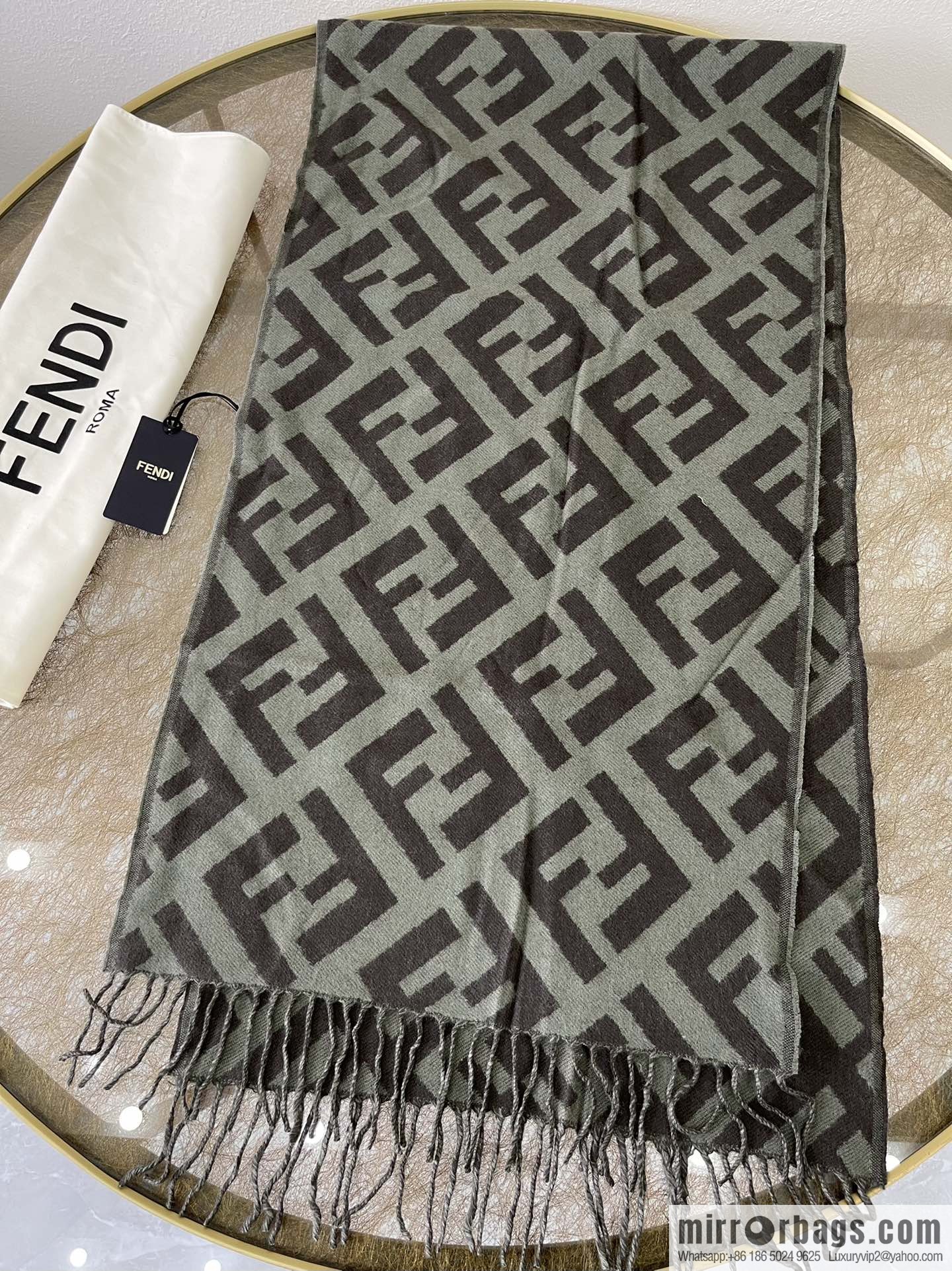 FENDI Fendi Classic FF Logo Cashmere Scarf FXT260