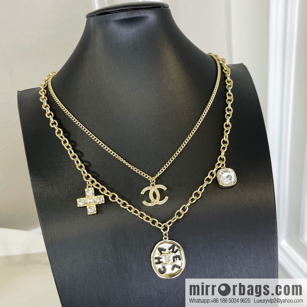 New ☑️ Chanel double layer double c necklace