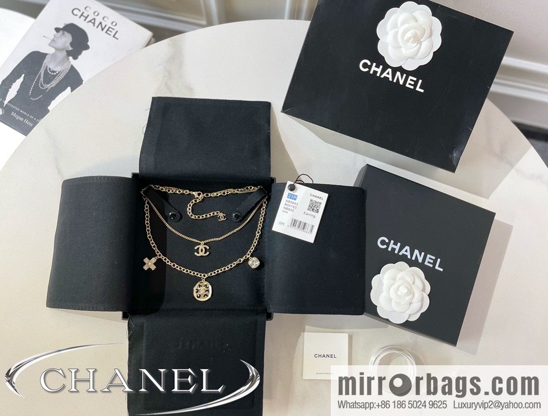 New ☑️ Chanel double layer double c necklace