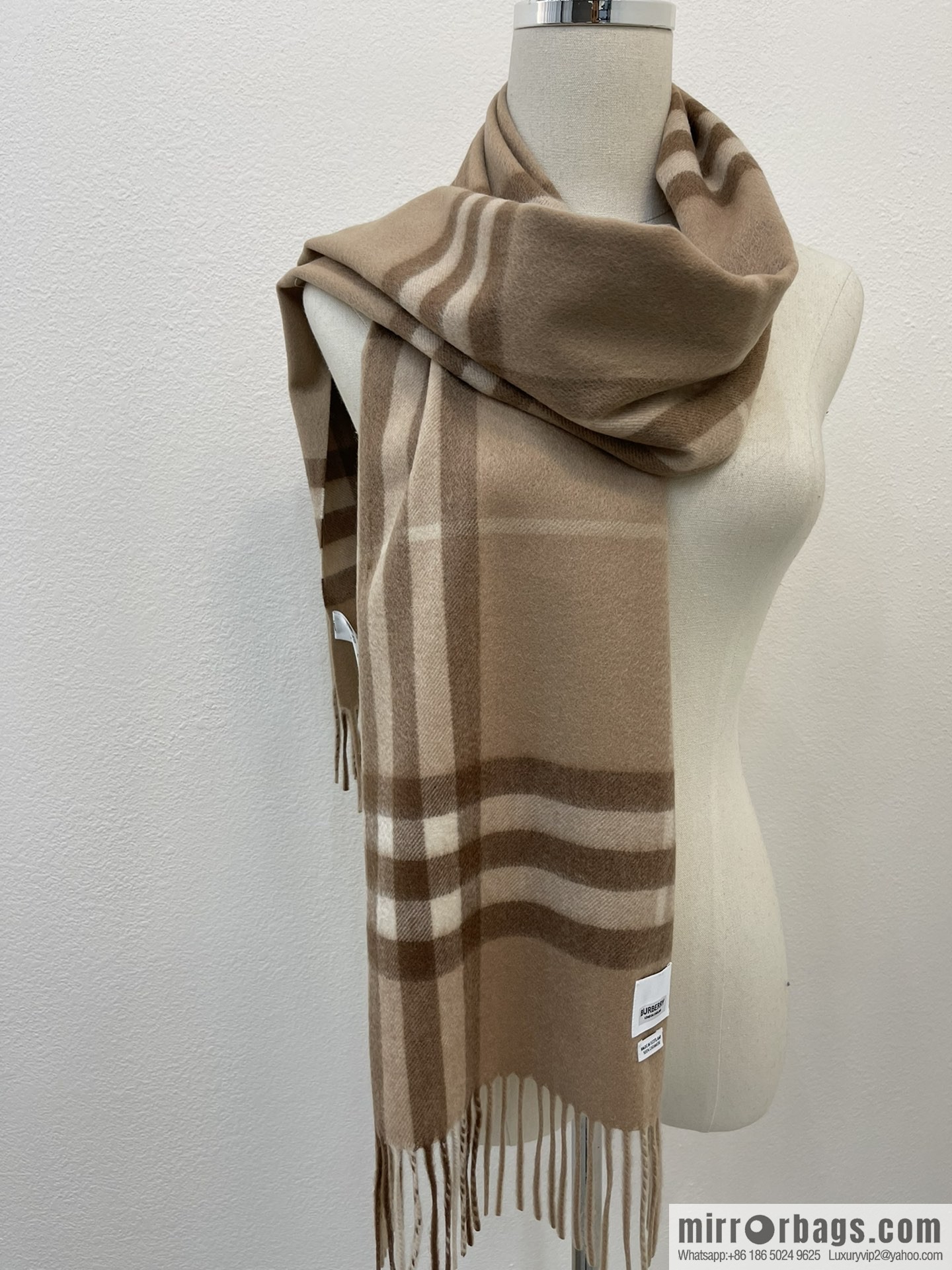 Burberry classic checked cashmere scarf
