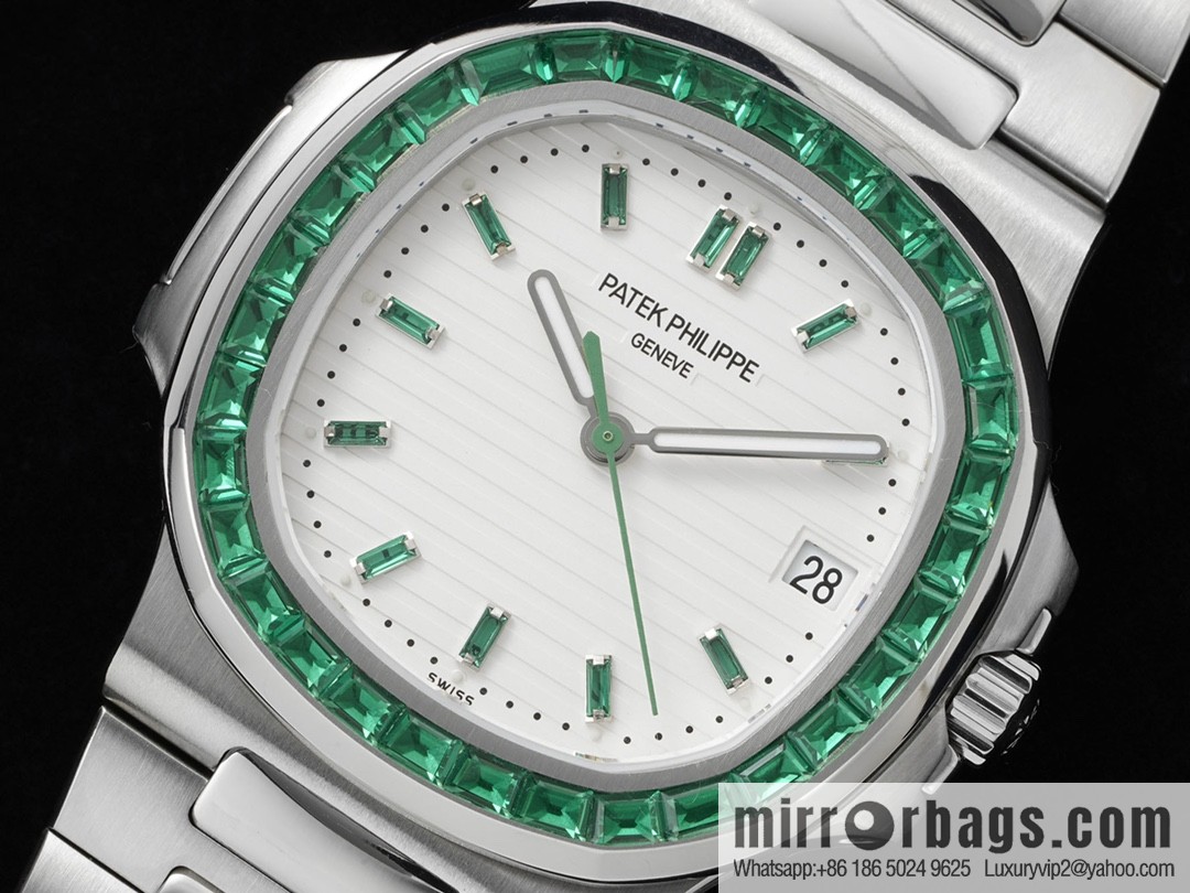 Patek Philippe Nautilus 5711 Diamond Limited Edition Series Cal.324 Movement Watch