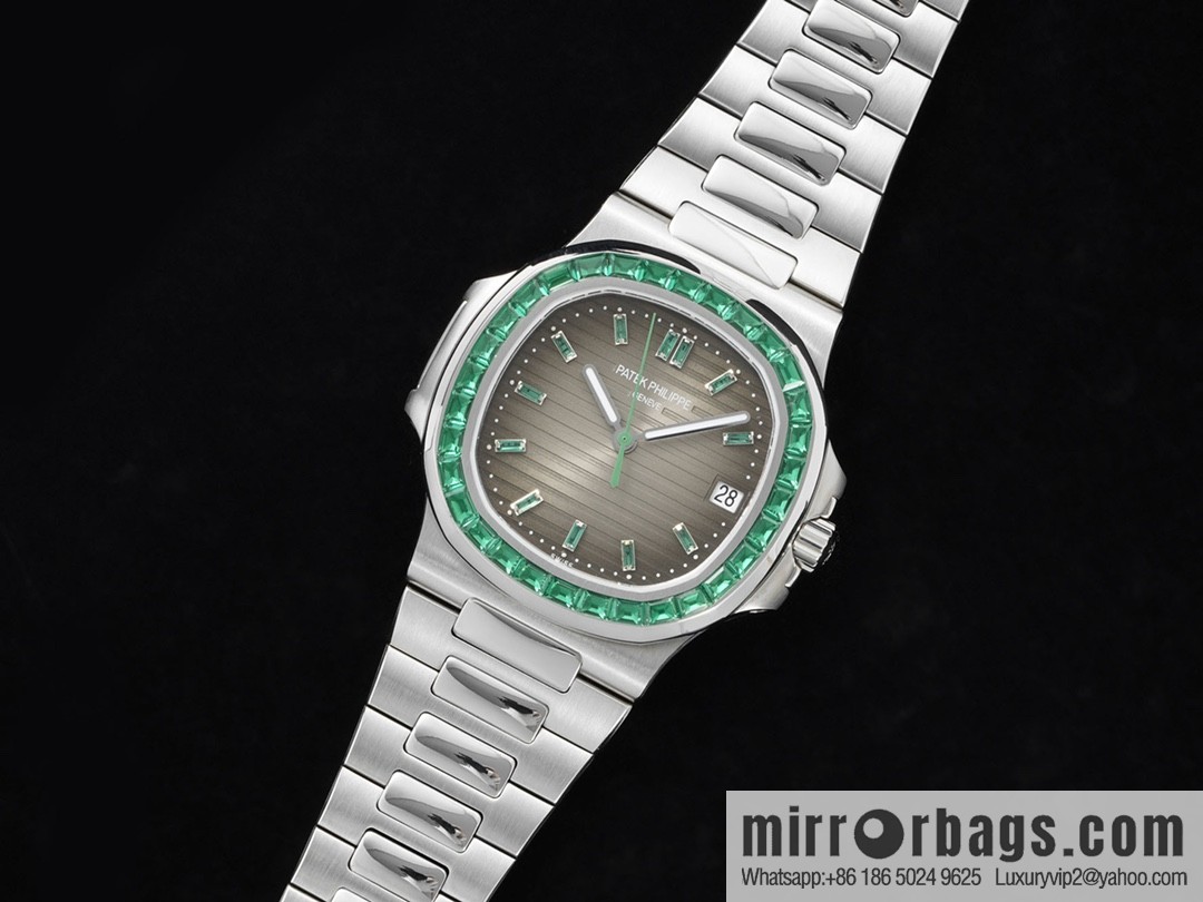 Patek Philippe Nautilus 5711 Diamond Limited Edition Series Cal.324 Movement Watch