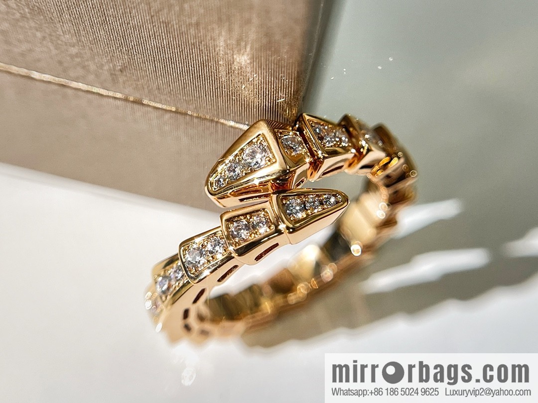 BVLGARI Bulgari full drill snake bone ring