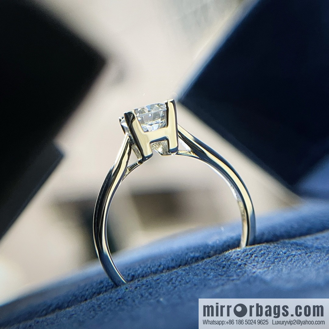 HARRY WINSTON HW H Diamond Ring Diamond Ring