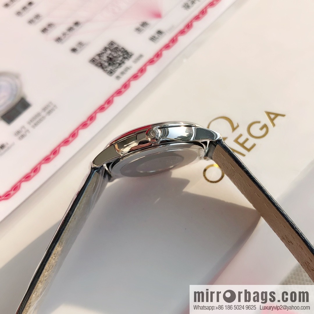 OMEGA Omega π Diamond Watch