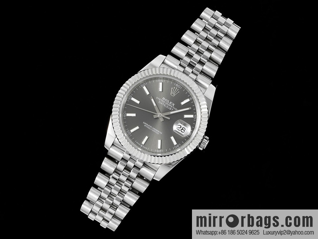 DIW factory launched a Rolex log series Middle East digital scale special edition 3235 self-winding movement watch