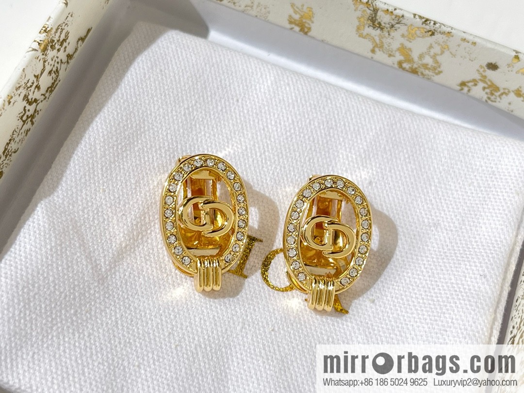 New ☑️ Dior CD earrings