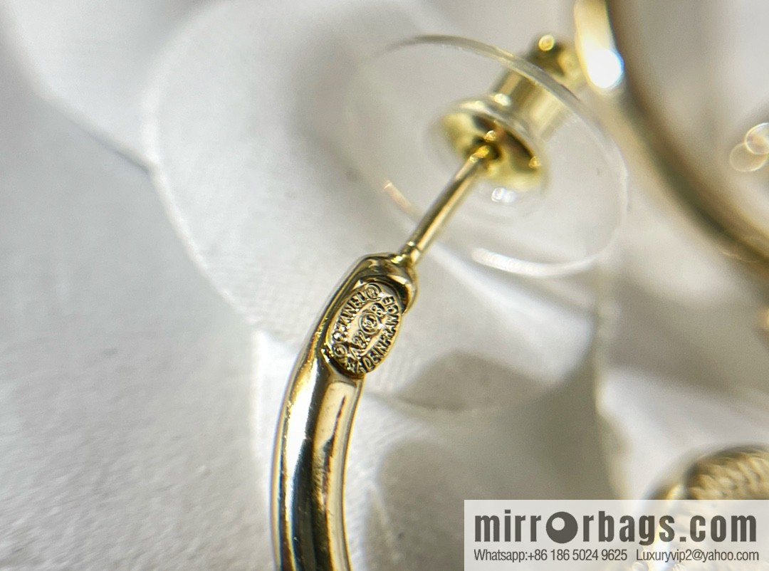 New ☑️ Chanel double c stud earrings