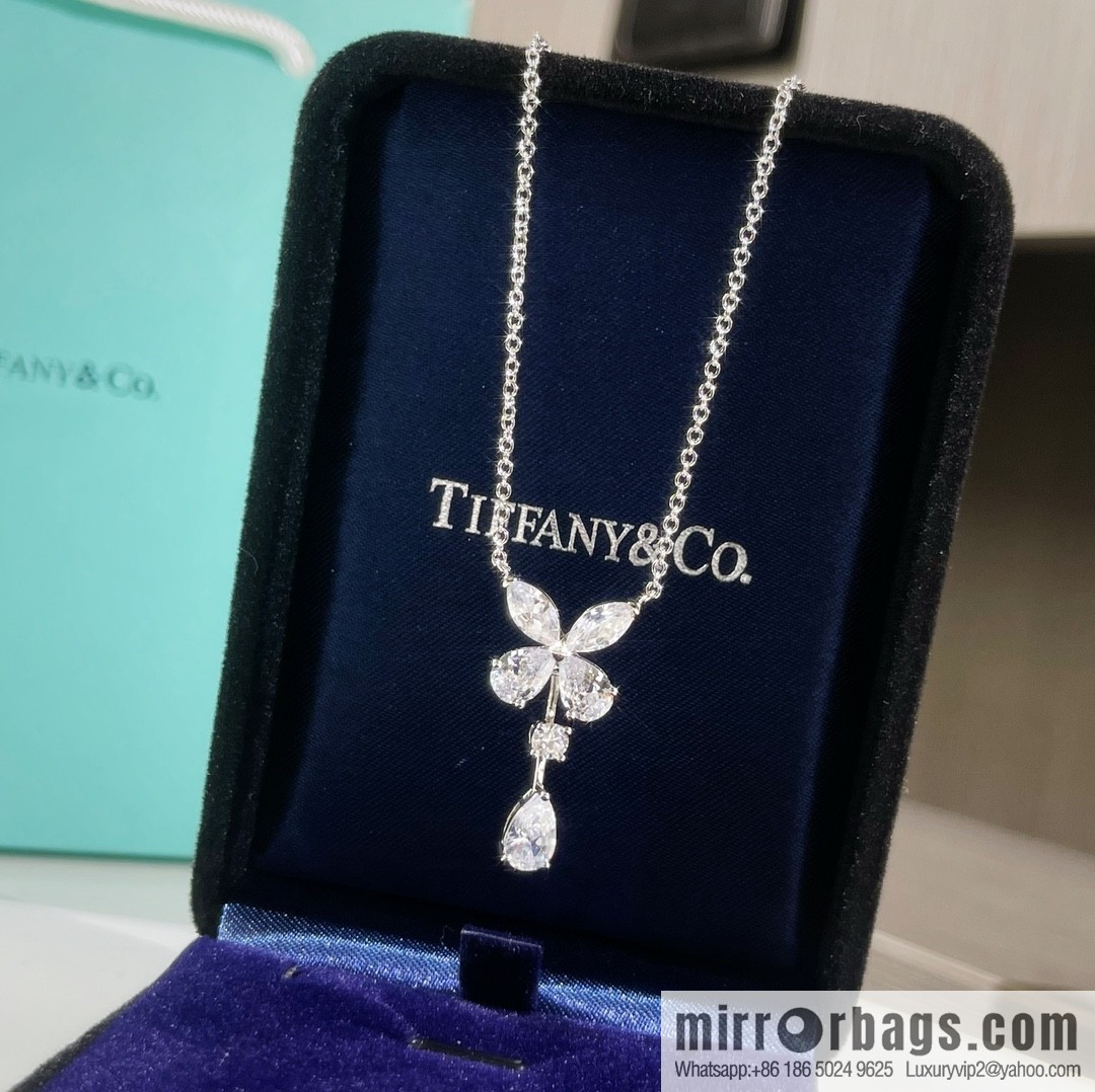 New ☑️ TIFFANY & Co. Tiffany & Co. Four-leaf clover water drop diamond necklace