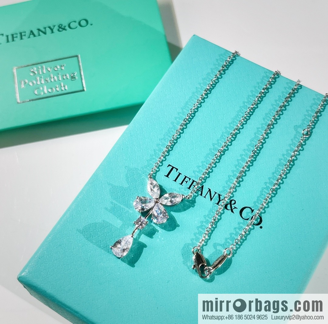 New ☑️ TIFFANY & Co. Tiffany & Co. Four-leaf clover water drop diamond necklace