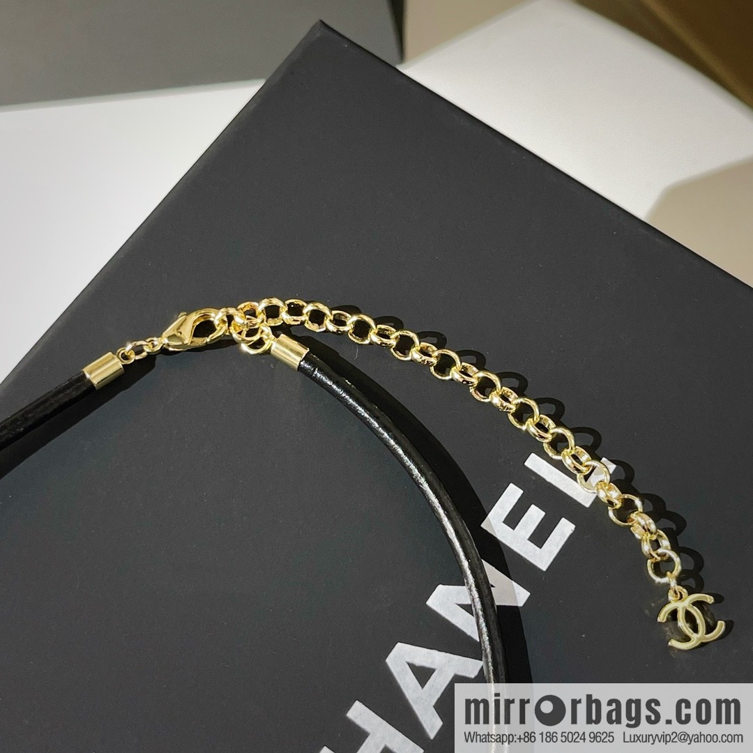 New ☑️ Chanel double c peach heart black leather rope choker necklace