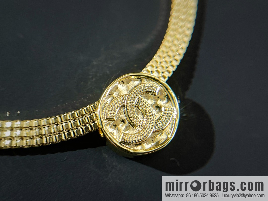 New ☑️ Chanel double c round cake ancient gold coin choker necklace