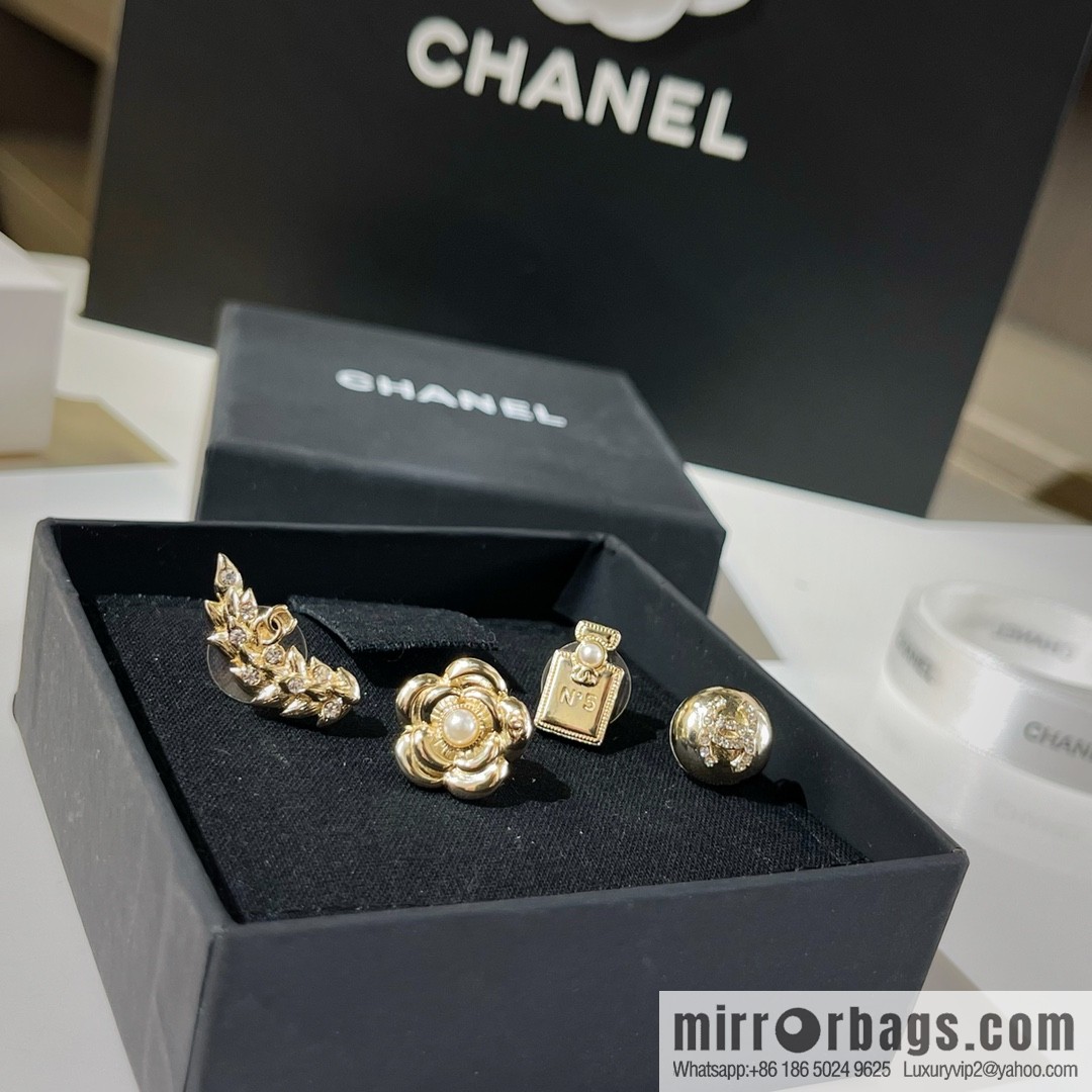 New ☑️ Chanel round double c wheat ear perfume bottle camellia stud earrings