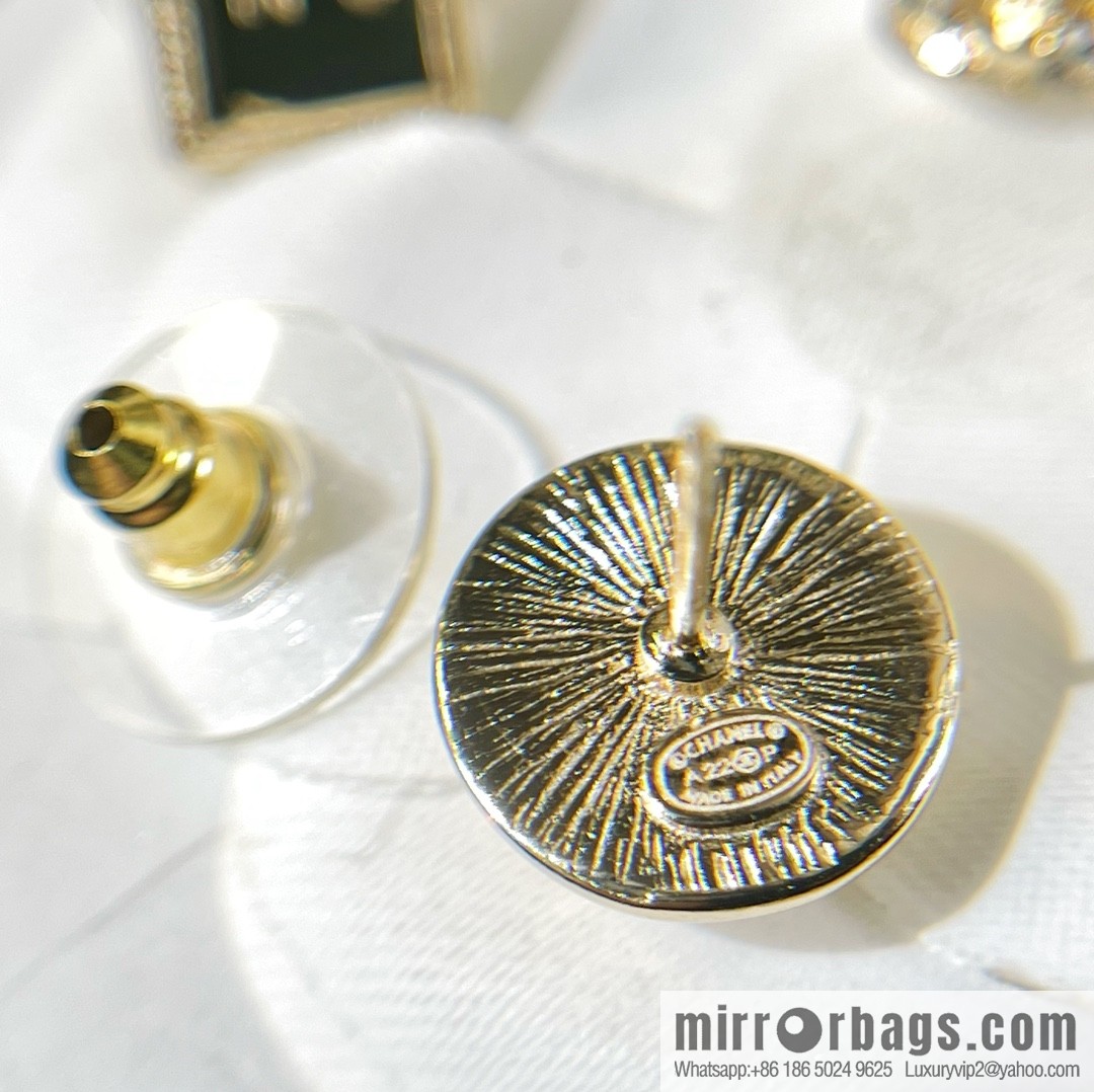 New ☑️ Chanel round double c wheat ear perfume bottle camellia stud earrings