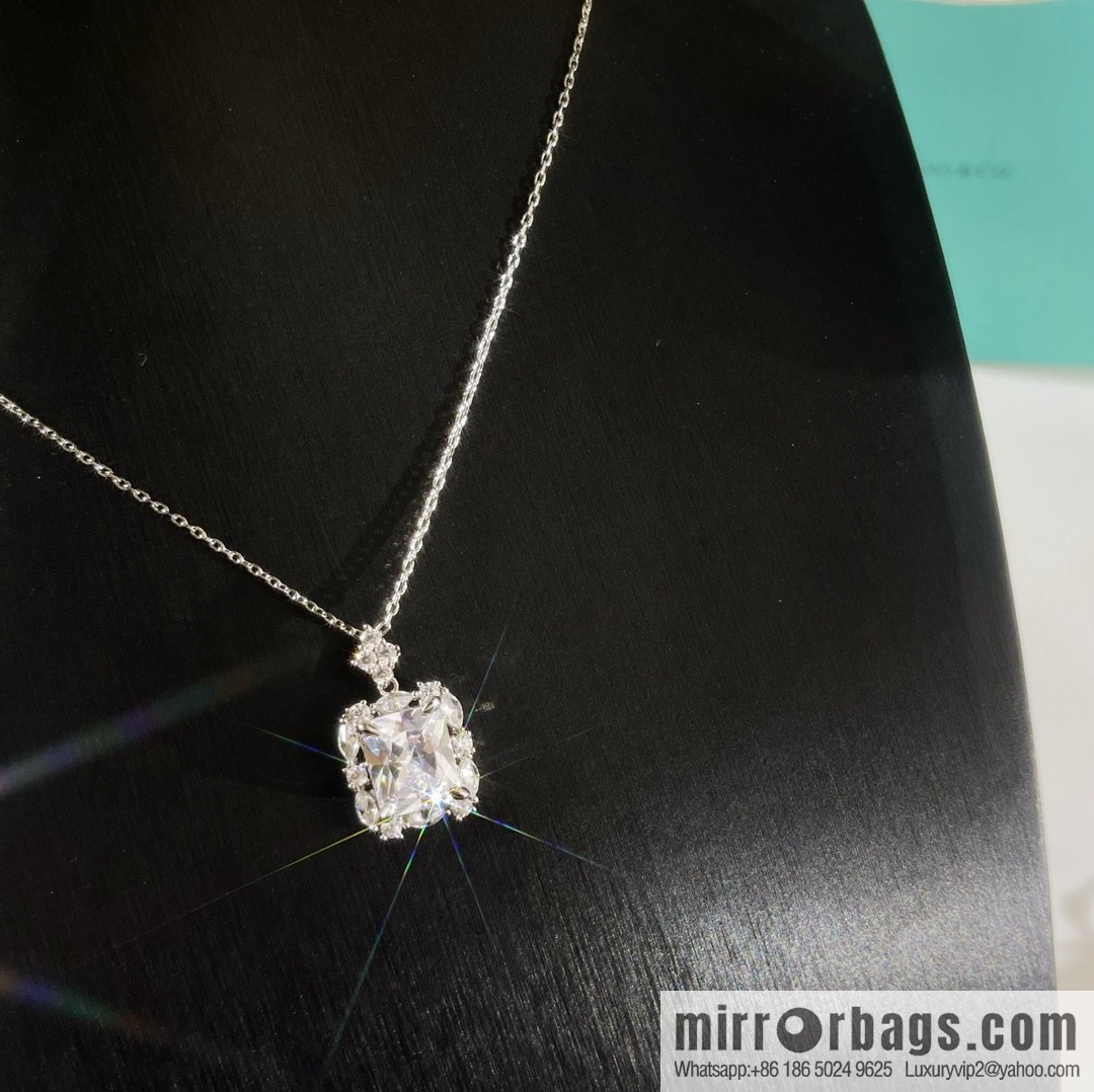 New ☑️ TIFFANY & Co. Tiffany & Co. Square necklace