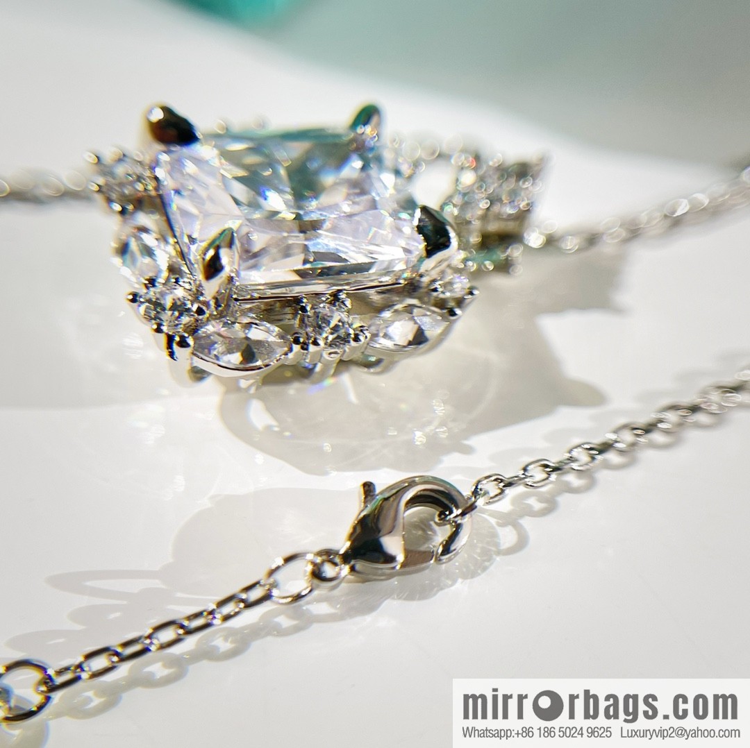 New ☑️ TIFFANY & Co. Tiffany & Co. Square necklace