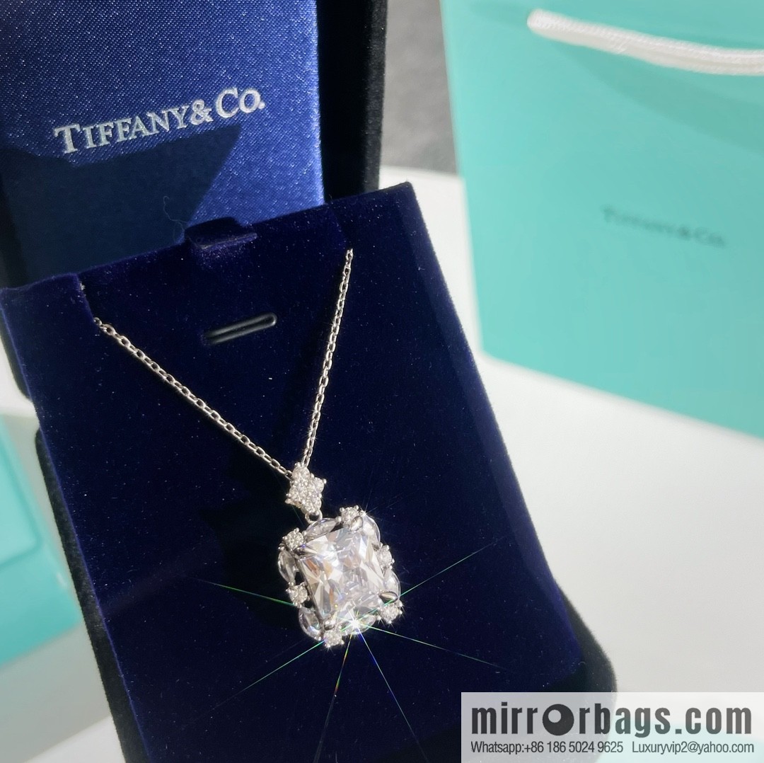 New ☑️ TIFFANY & Co. Tiffany & Co. Square necklace