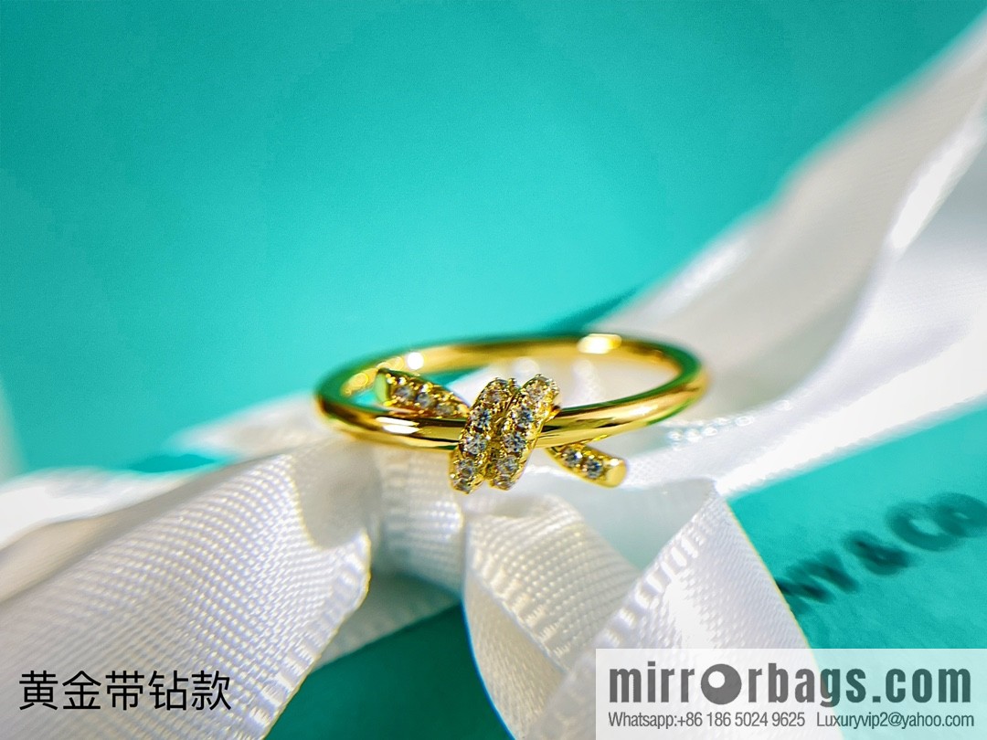 New ☑️ Tiffany & Co. Tiffany knot ring