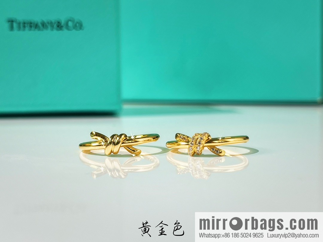New ☑️ Tiffany & Co. Tiffany knot ring