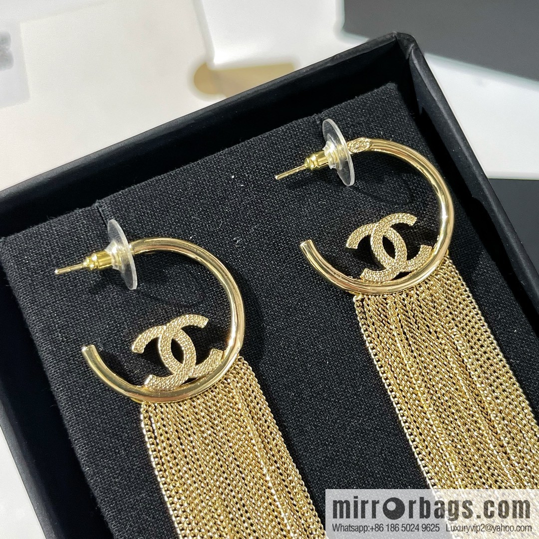 New ☑️ Chanel double c fringed stud earrings