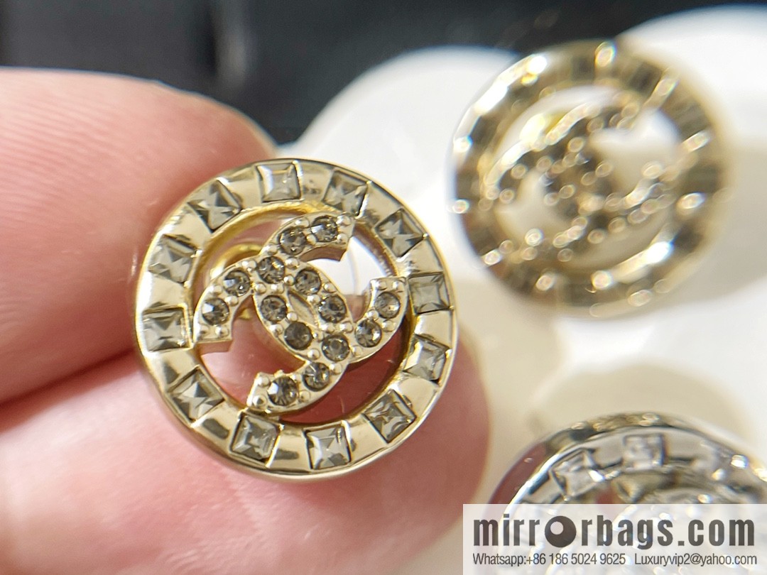 New ☑️ Chanel double c round rhinestone stud earrings