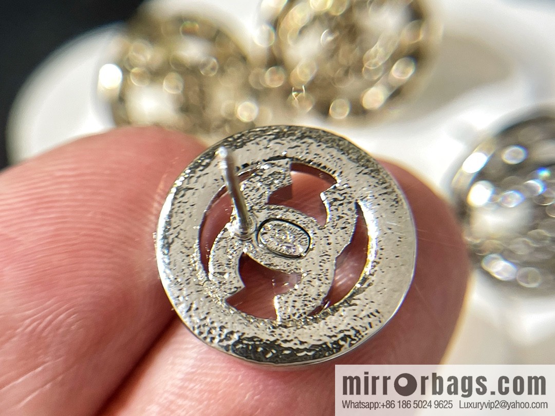 New ☑️ Chanel double c round rhinestone stud earrings