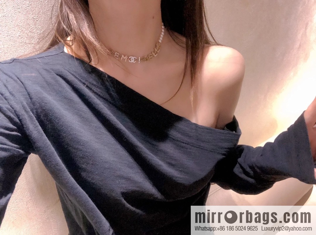 New ☑️ Chanel Double C Letter Pearl Necklace