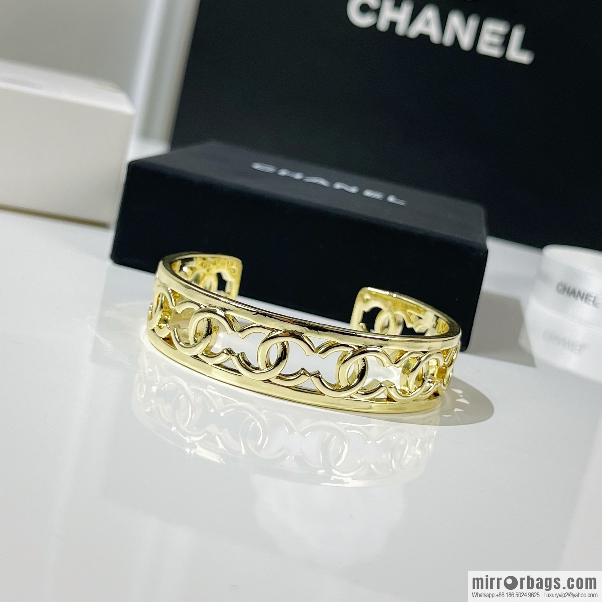 New ☑️ Chanel double c cut-out bracelet