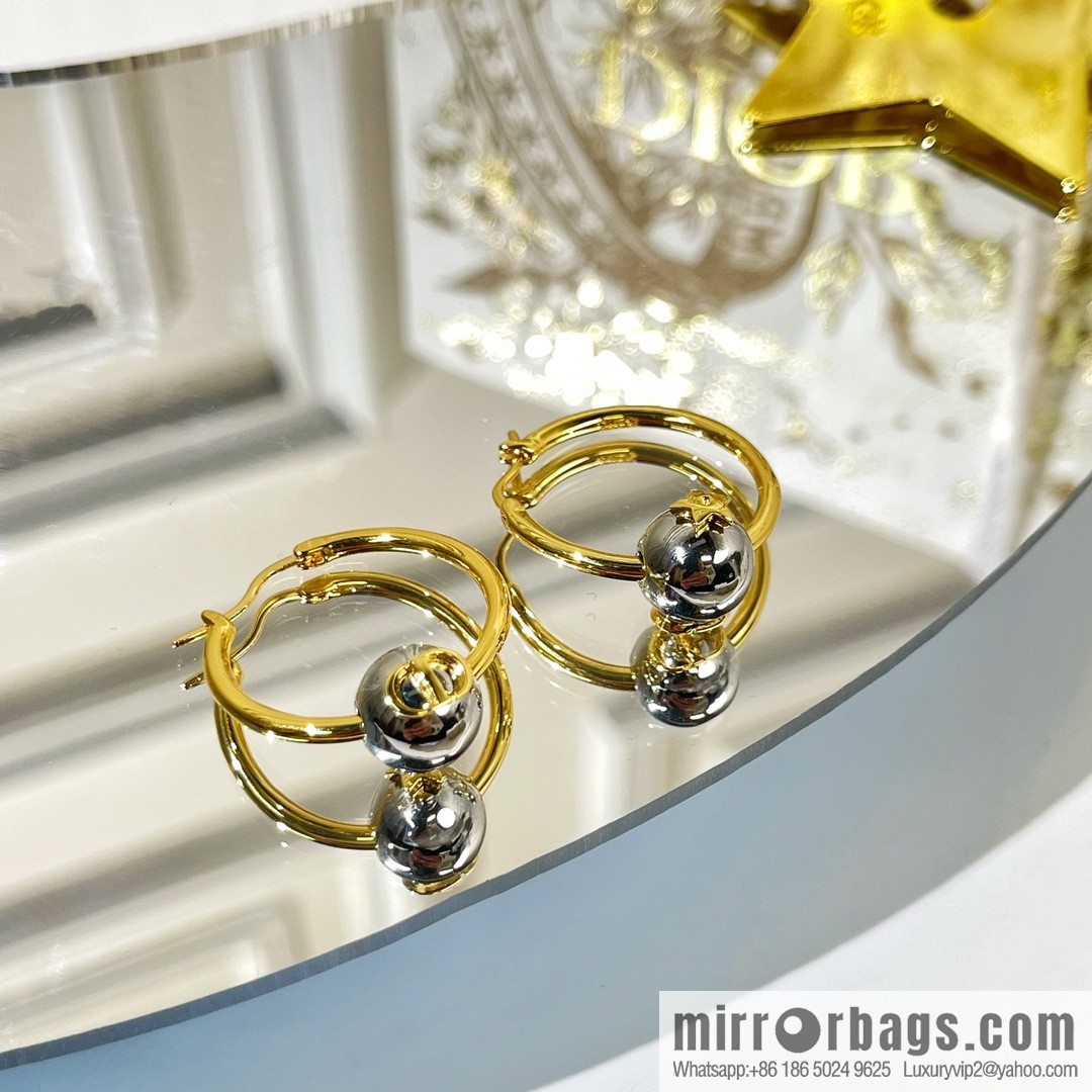 New ☑️ Dior gold CD pearl earrings