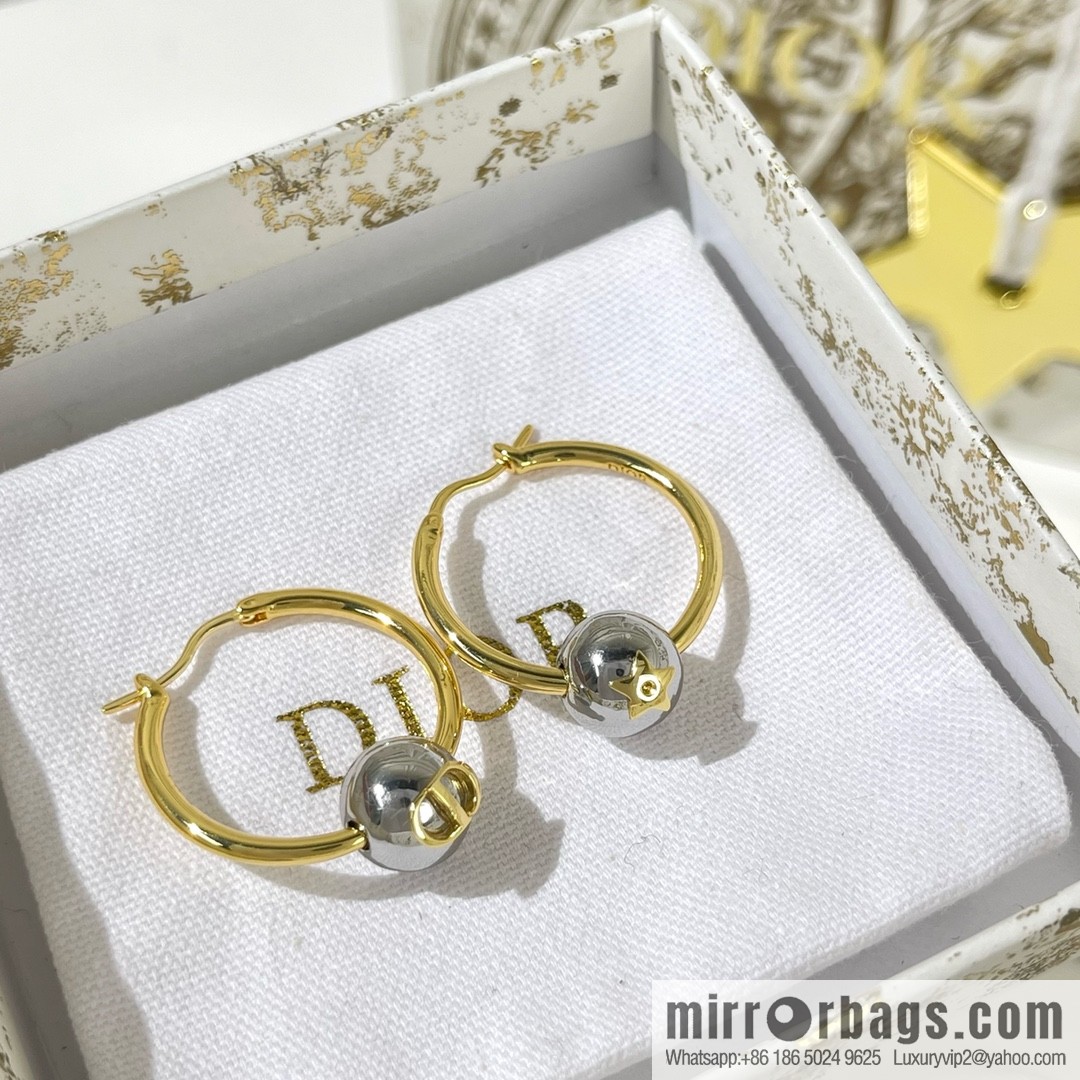 New ☑️ Dior gold CD pearl earrings