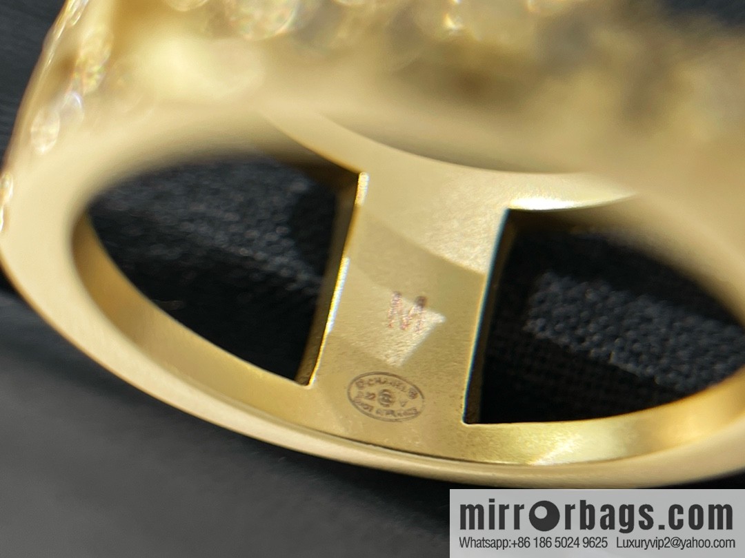 New ☑️ Chanel cut-out double c star 5 character full diamond ring