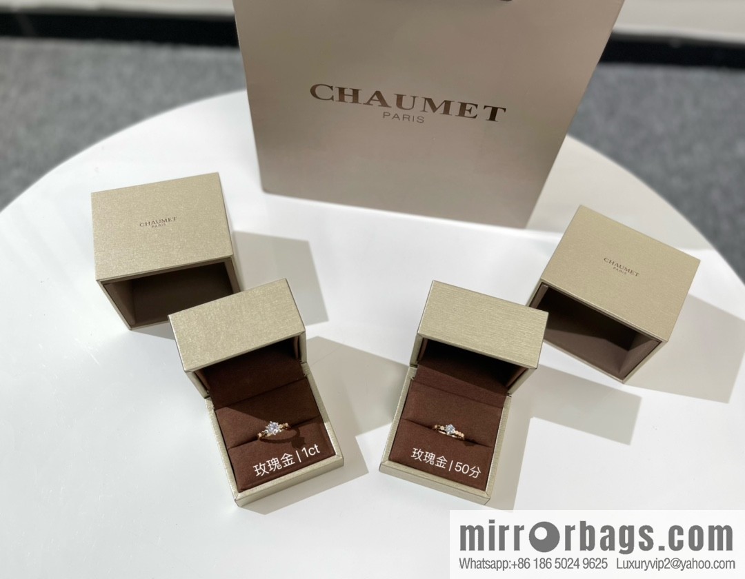 Chaumet Paris six-claw diamond ring