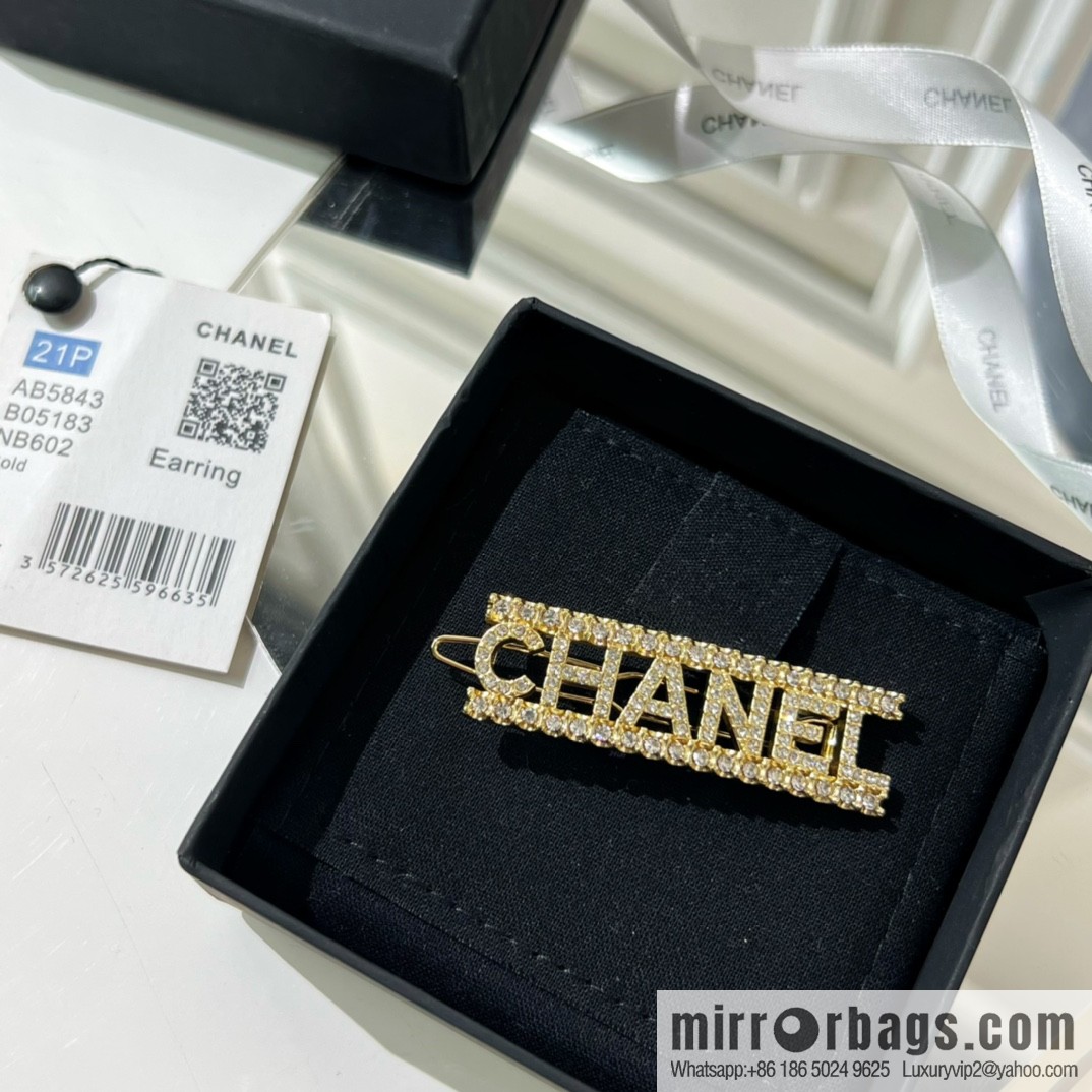 New ☑️ Chanel full diamond letter hairpin hairpin