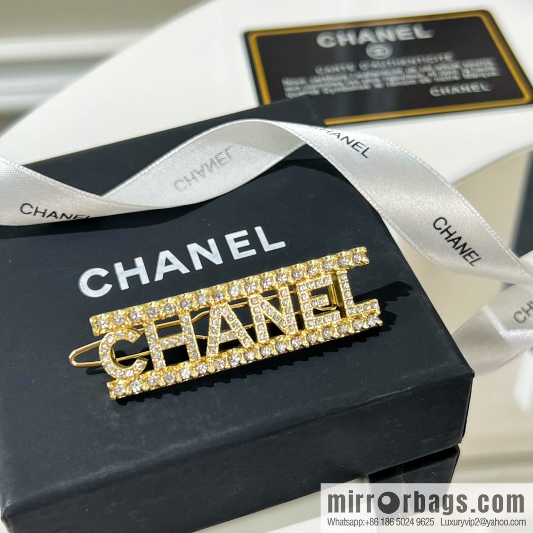 New ☑️ Chanel full diamond letter hairpin hairpin