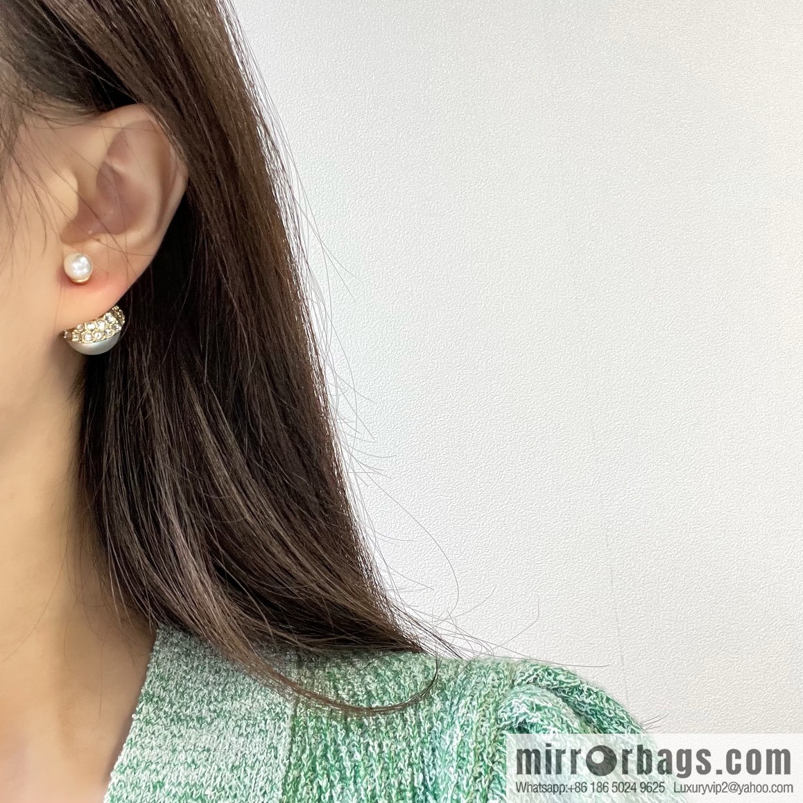 New ☑️ Dior full diamond size pearl stud earrings