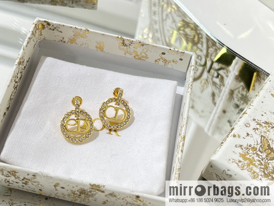 New ☑️ Dior CD full diamond stud earrings