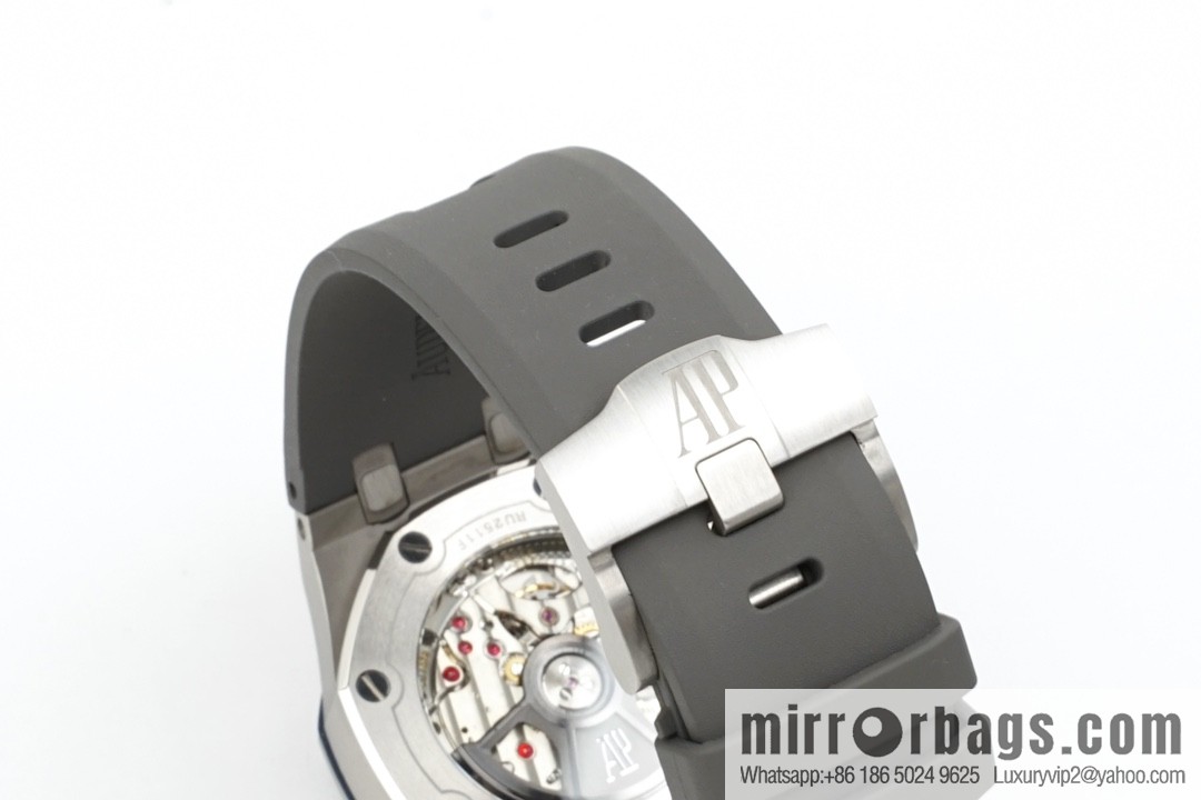 New 15720Calibre 4308 self-winding movement watch