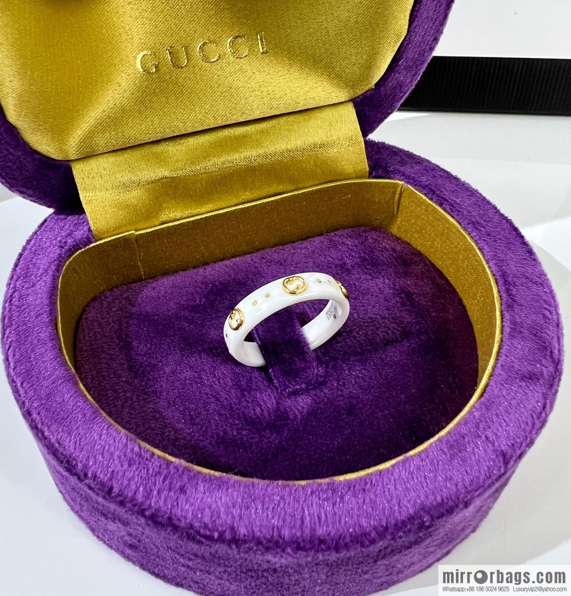 New Gucci narrow black and white ceramic ring